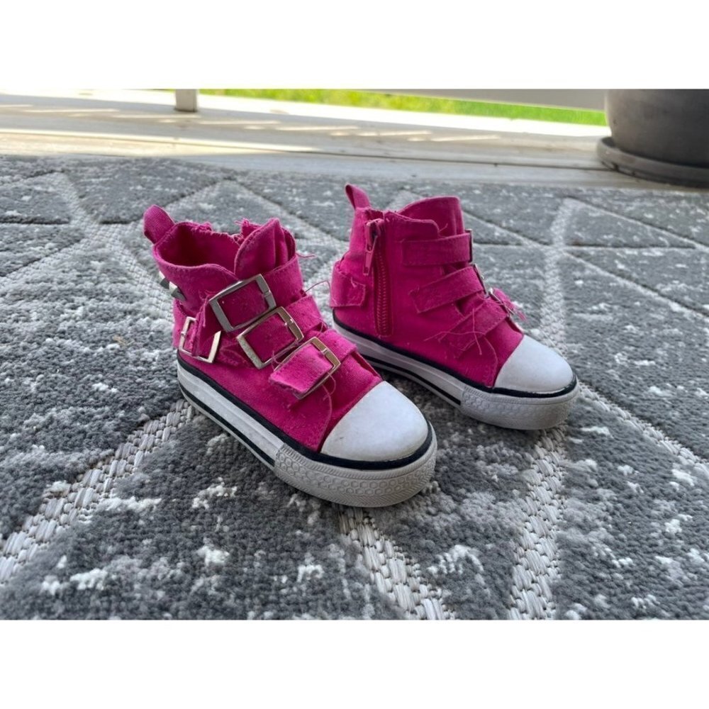Girls Shoes